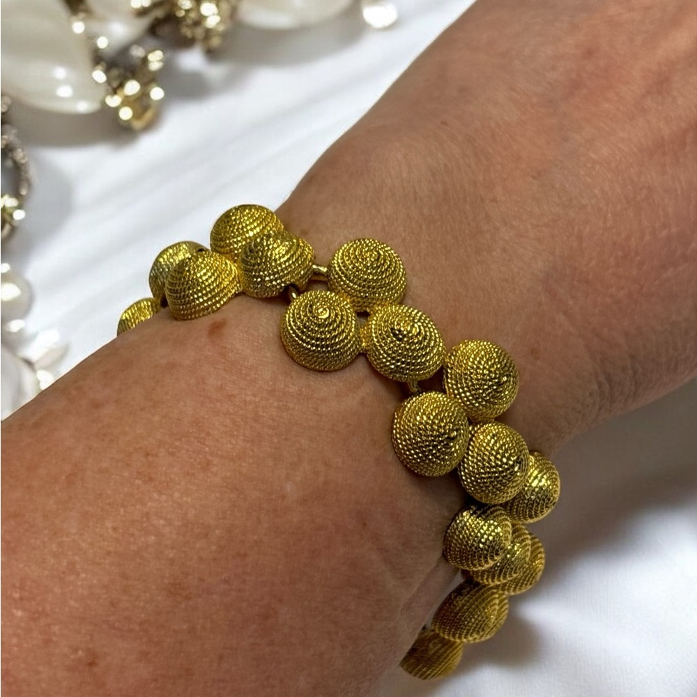 Gold Tone Textured Retro Runway Bracelet 8-1/4”